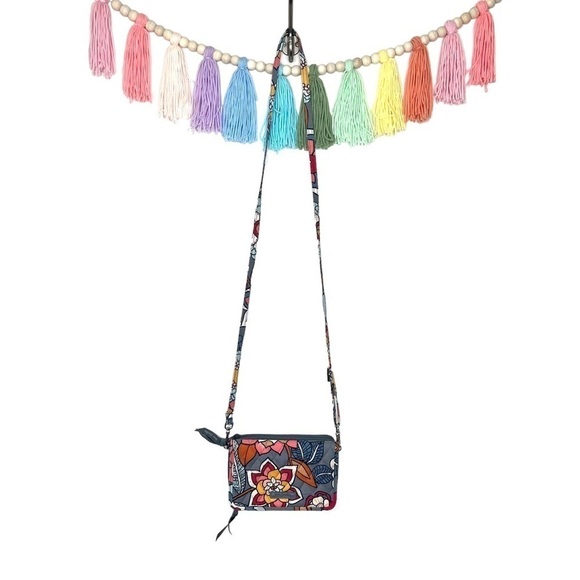 Vera Bradley Tropical Evening Small Compact Cloth Crossbody Bag Purse - Picture 3 of 16